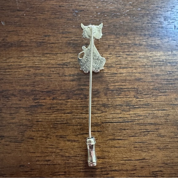 Vintage Cat Figural Stick Pin “Jelly Belly” Green Stone Belly - Picture 2 of 4